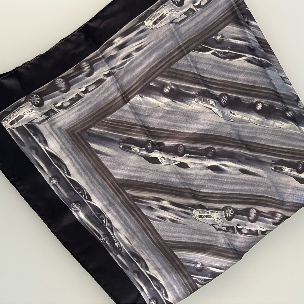 Mercedes-Benz Black and Gray Scarf - 100% Silk. 34x34 - Picture 4 of 8